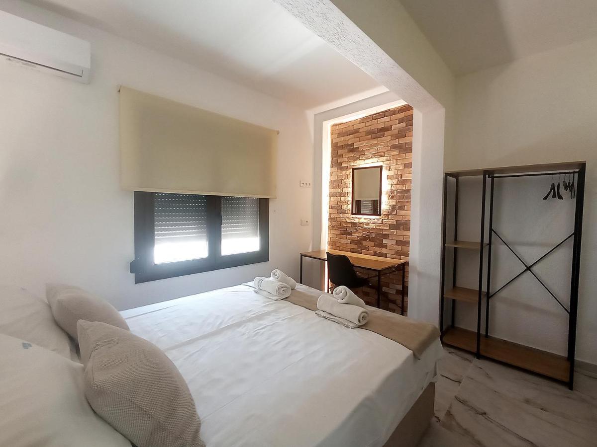 Salonikiou Beach Apartments Akti Salonikiou Exteriör bild