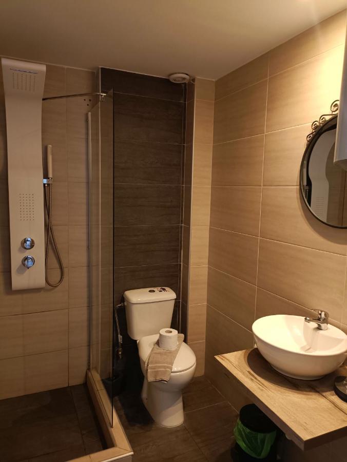 Salonikiou Beach Apartments Akti Salonikiou Exteriör bild
